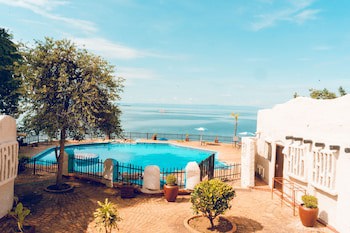 Caribbea Bay Resort