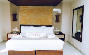 Caribbea Bay Resort