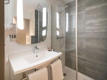 Ibis Tilburg