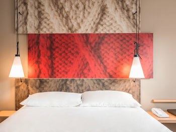 Ibis Tilburg