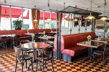 Ibis Tilburg