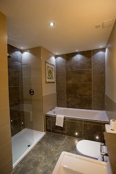 Crabwall Manor & Spa, Bw Signature Collection