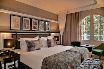 The Victoria Falls Hotel