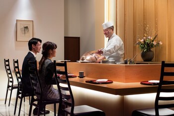 Courtyard By Marriott Tokyo Ginza Hotel