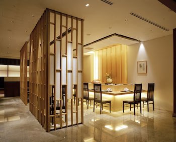 Courtyard By Marriott Tokyo Ginza Hotel