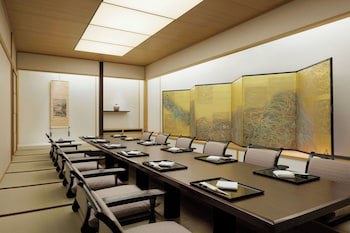 Courtyard By Marriott Tokyo Ginza Hotel