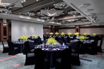 Courtyard By Marriott Tokyo Ginza Hotel