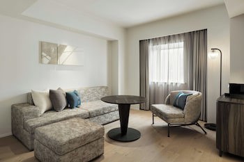 Courtyard By Marriott Tokyo Ginza Hotel