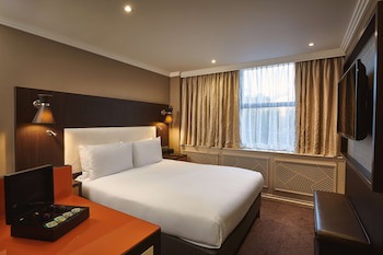 Doubletree By Hilton London - Ealing Hotel