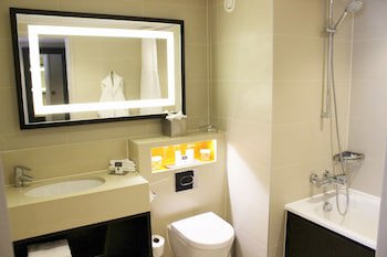 Doubletree By Hilton London - Ealing Hotel