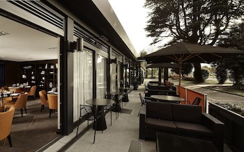 Doubletree By Hilton London - Ealing Hotel