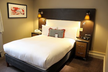Doubletree By Hilton London - Ealing Hotel