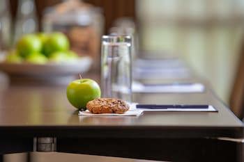 Doubletree By Hilton London - Ealing Hotel