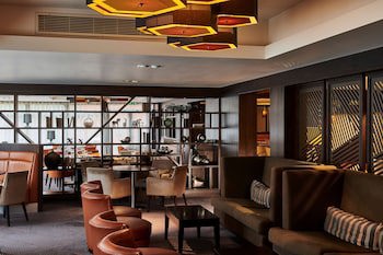 Doubletree By Hilton London - Ealing Hotel
