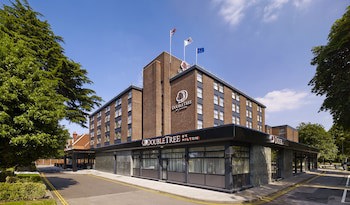 Doubletree By Hilton London - Ealing Hotel