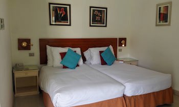 Cairo Pyramids Hotel