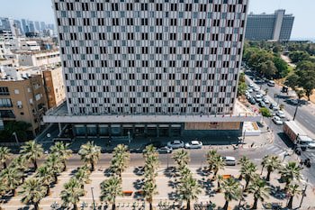 Grand Beach Hotel