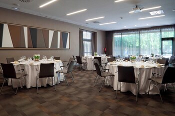 Ac Hotel San Cugat By Marriott