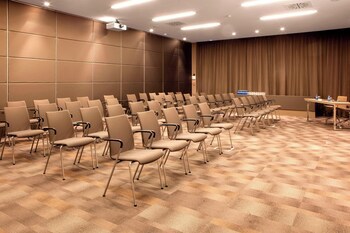 Ac Hotel San Cugat By Marriott