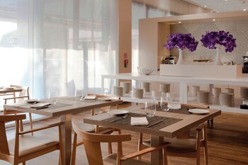 Ac Hotel San Cugat By Marriott