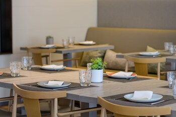 Ac Hotel San Cugat By Marriott