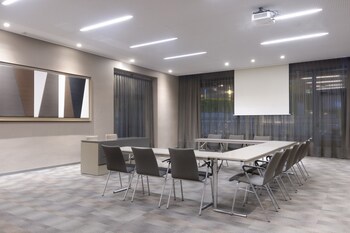 Ac Hotel San Cugat By Marriott