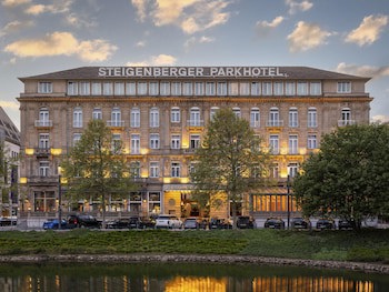 Steigenberger Icon Parkhotel Dusseldorf fotoğrafı