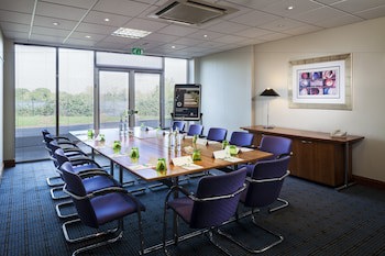 Holiday Inn Basildon, An Ihg Hotel