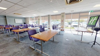 Holiday Inn Basildon, An Ihg Hotel