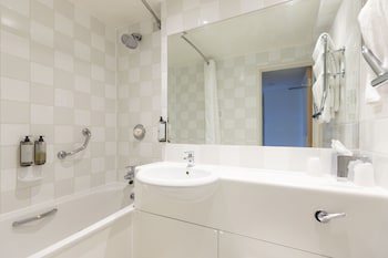 Holiday Inn Basildon, An Ihg Hotel
