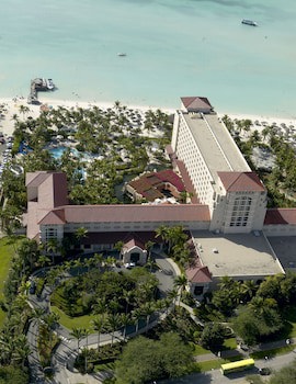Hyatt Regency Aruba Resort And Casino