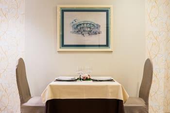 Hotel Gran Versalles