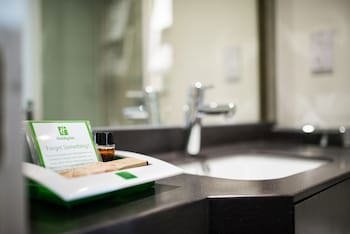 Holiday Inn Stoke On Trent M6, Jct.15