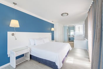 Saldanha Bay Hotel