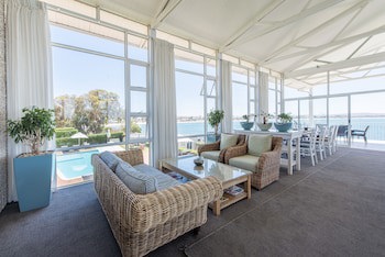 Saldanha Bay Hotel