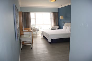 Saldanha Bay Hotel