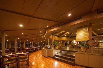 Fish Tail Lodge