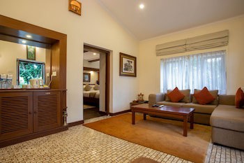 Fish Tail Lodge
