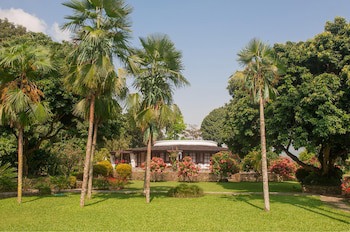 Fish Tail Lodge