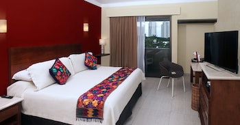 Adhara Hacienda Cancun
