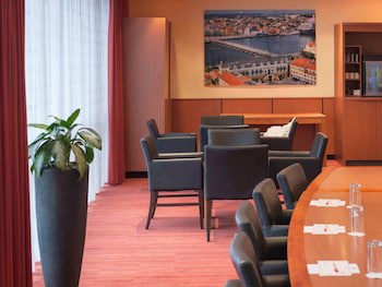 Hotel Ibis Schiphol Amsterdam Airport