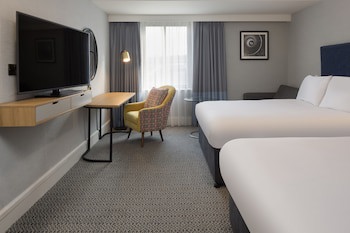 Doubletree By Hilton Manchester Airport