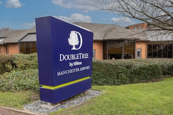 Doubletree By Hilton Manchester Airport