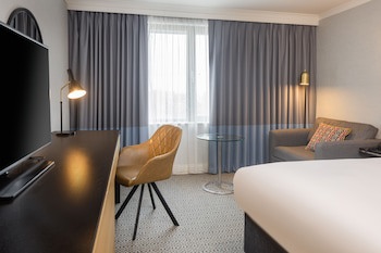 Doubletree By Hilton Manchester Airport