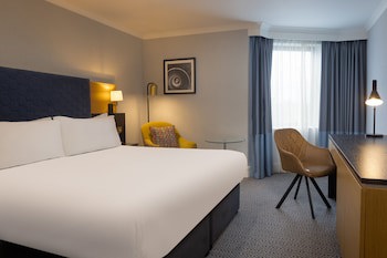 Doubletree By Hilton Manchester Airport