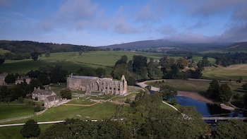 Devonshire Arms Hotel & Spa