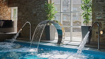 Devonshire Arms Hotel & Spa