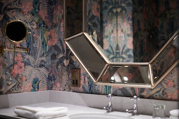 Devonshire Arms Hotel & Spa