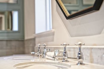 Devonshire Arms Hotel & Spa