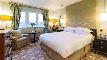 Devonshire Arms Hotel & Spa